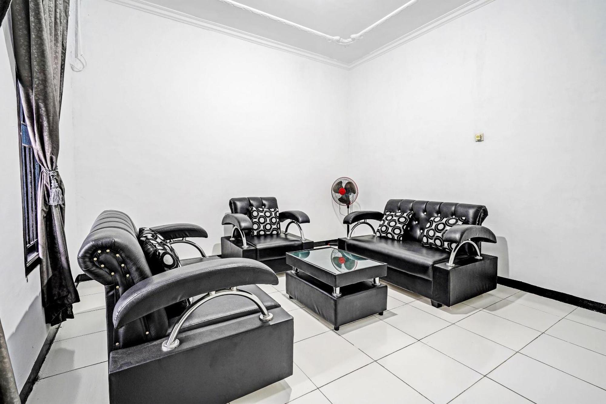 Oyo 91334 Permata Papua Guest House Pameungpeuk  Εξωτερικό φωτογραφία