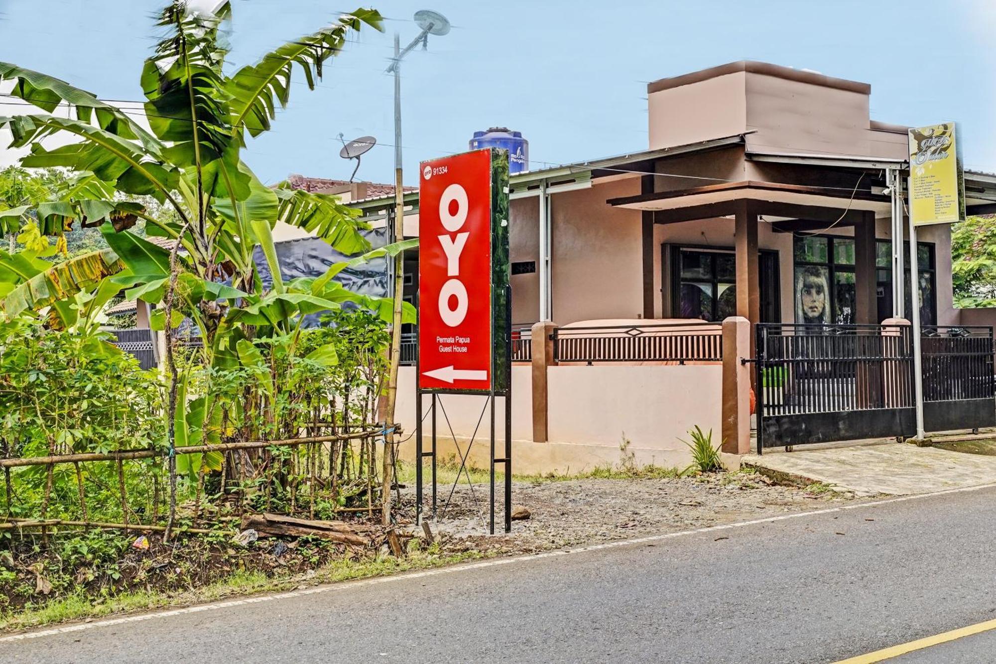 Oyo 91334 Permata Papua Guest House Pameungpeuk  Εξωτερικό φωτογραφία