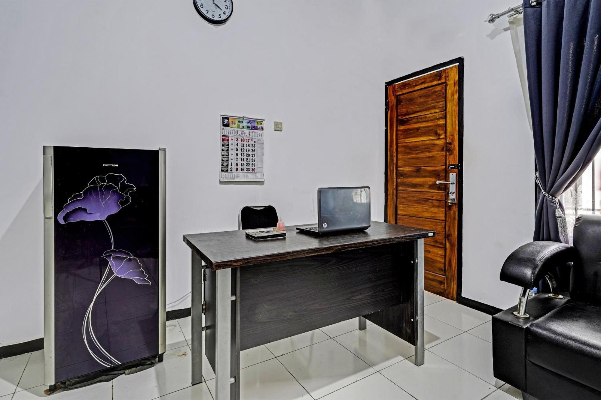 Oyo 91334 Permata Papua Guest House Pameungpeuk  Εξωτερικό φωτογραφία