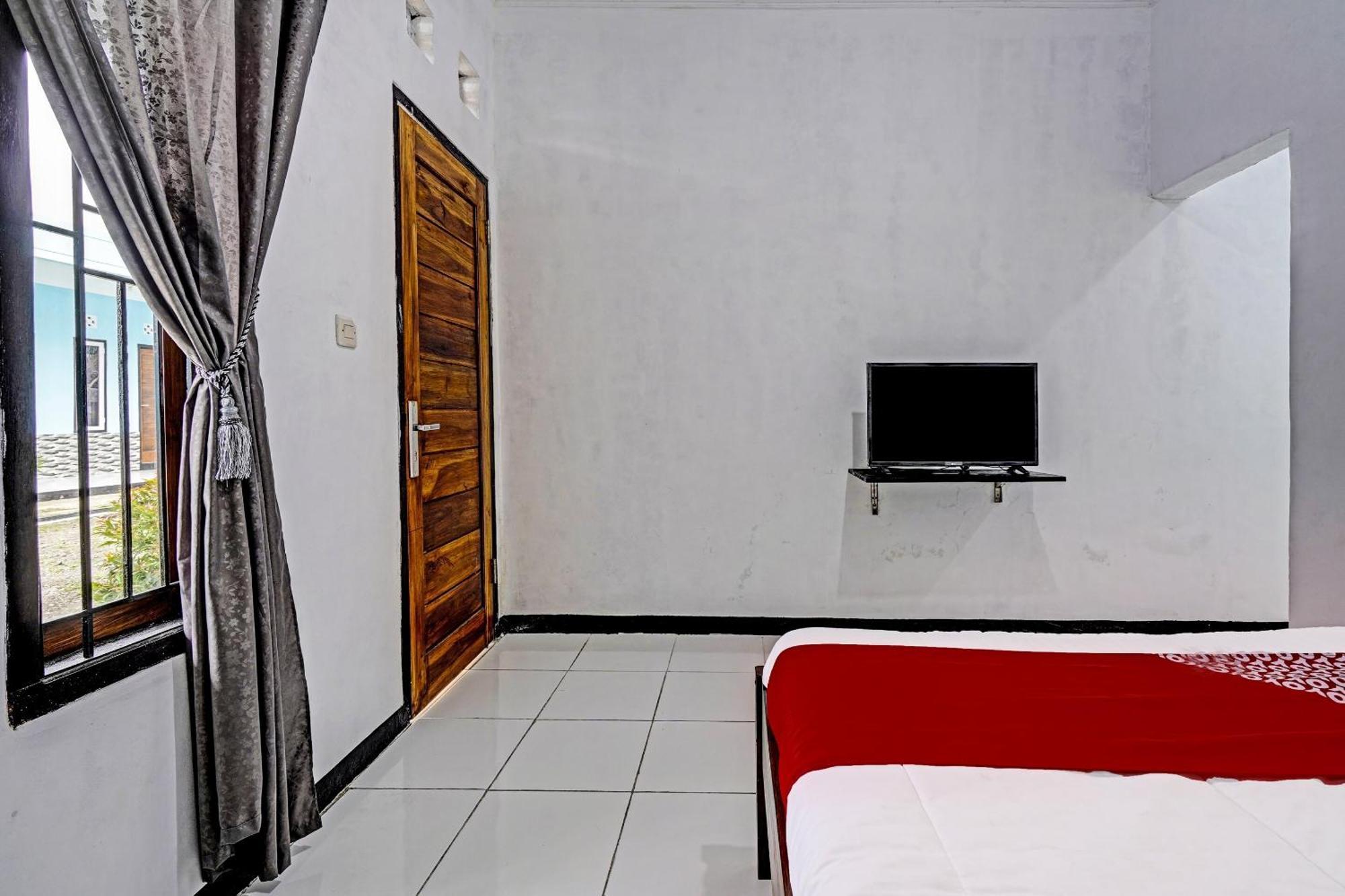 Oyo 91334 Permata Papua Guest House Pameungpeuk  Εξωτερικό φωτογραφία